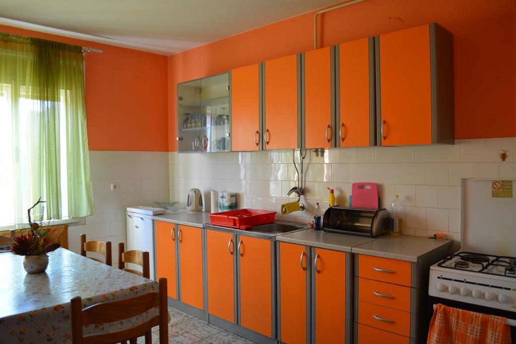 Guest House Ema Daruvar Ngoại thất bức ảnh